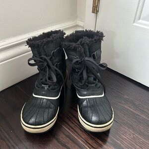 Sorel Winter Boots - Size 5
